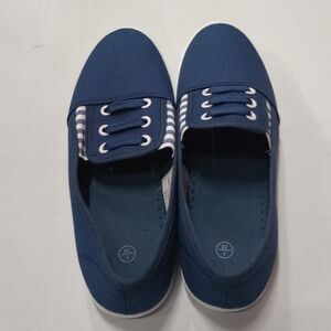 New Amazon Women's Casual Slip On Shoes - Navy Blue Size 7